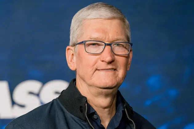 Thu nhập Tim Cook giảm mạnh