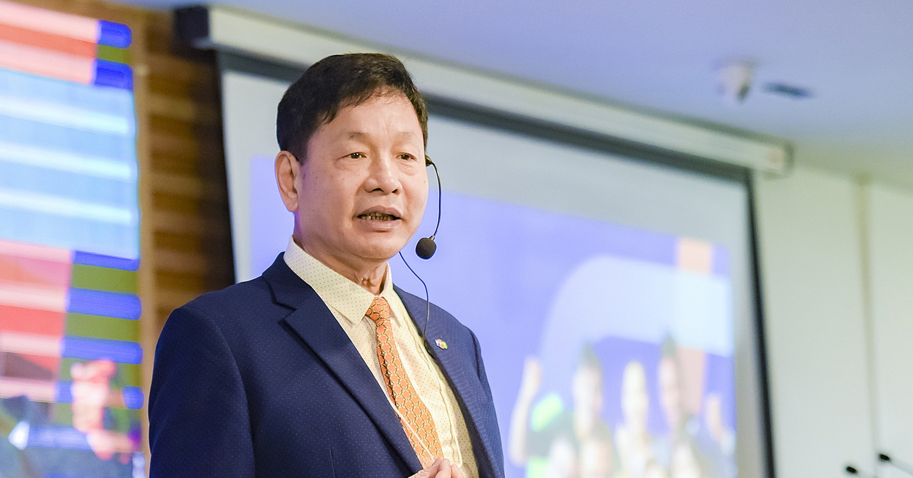 Chủ tịch FPT: "1 tỷ USD không chỉ là con số mà là cuộc đời của người FPT"