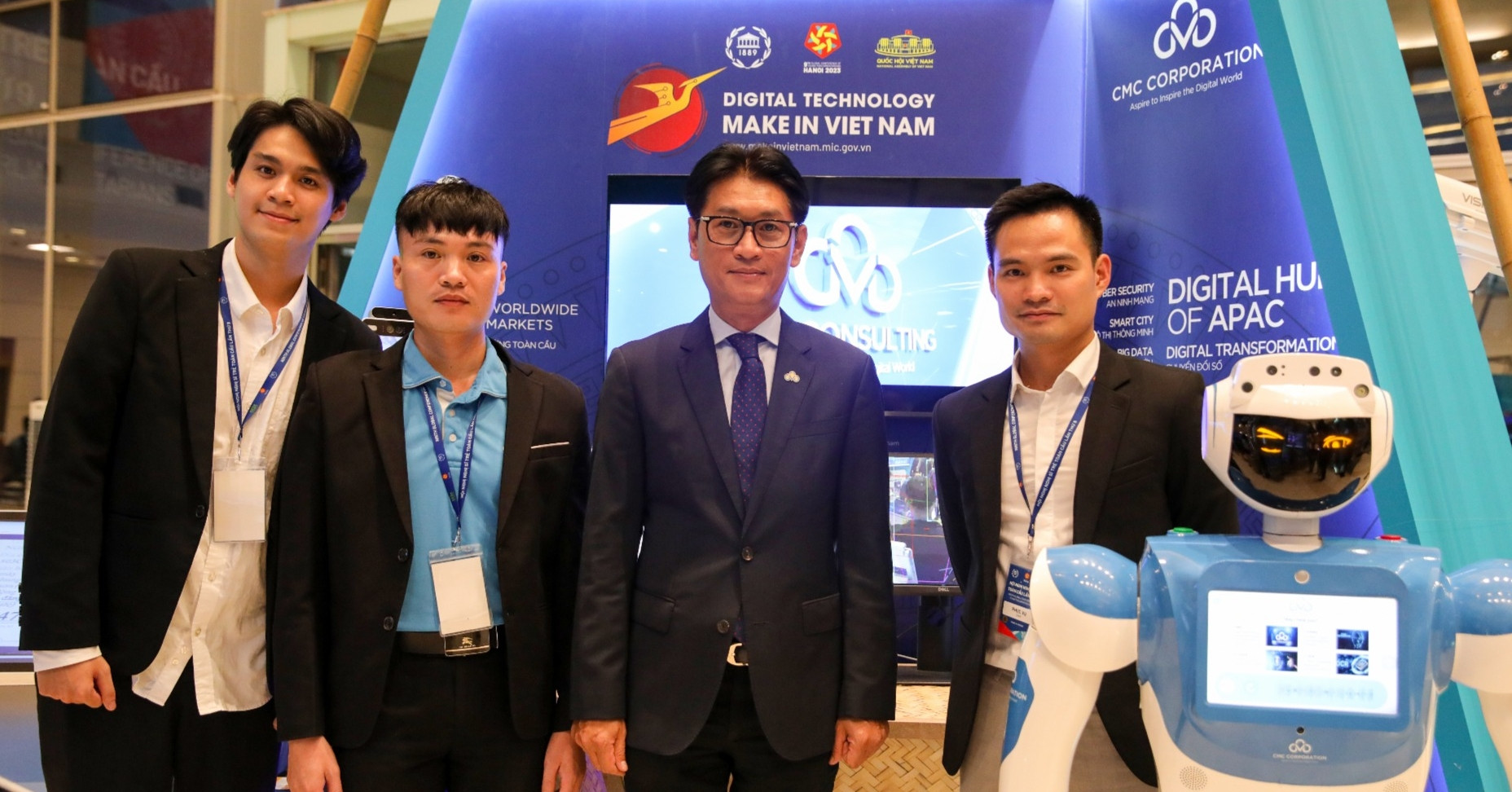 CMC trình diễn loạt công nghệ mới tại Hội nghị Nghị sĩ trẻ toàn cầu