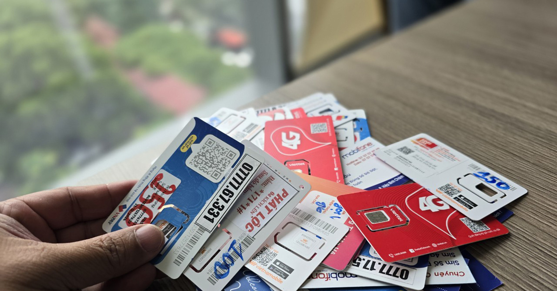 Dừng phát triển thuê bao mới của nhà mạng nếu phát hiện còn SIM rác