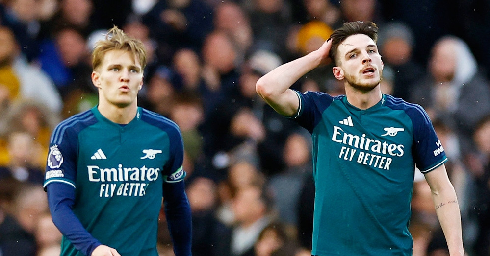 Arsenal thua ngược cay đắng trước Fulham