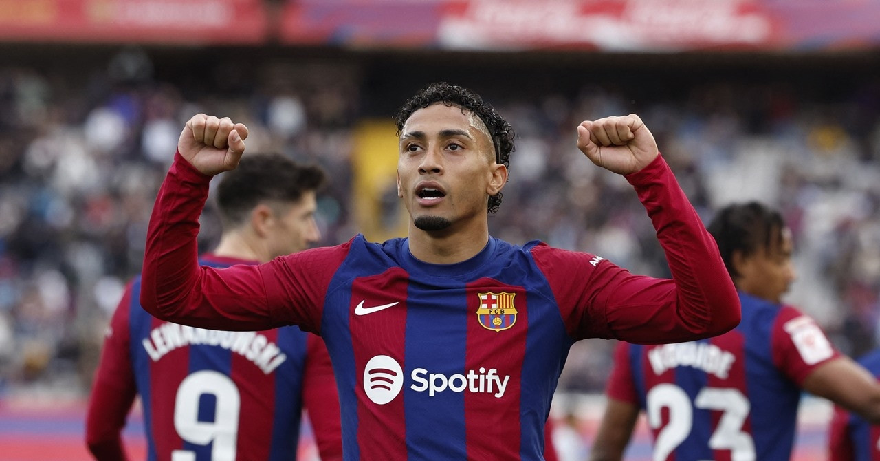 Barca thắng đậm Getafe, tiếp tục bám đuổi Real Madrid