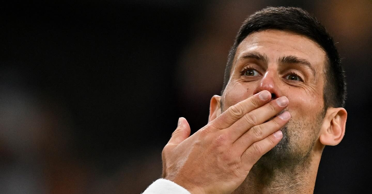 Djokovic ngược dòng vào vòng 4 Wimbledon