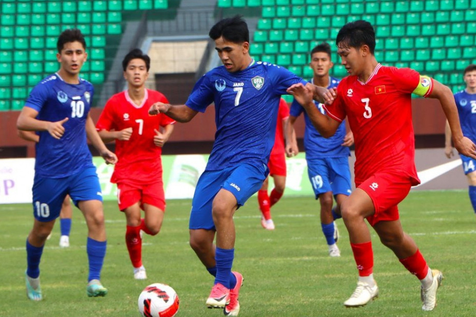 Quật ngã Uzbekistan, U16 Việt Nam tạo cơn địa chấn ở Trung Quốc