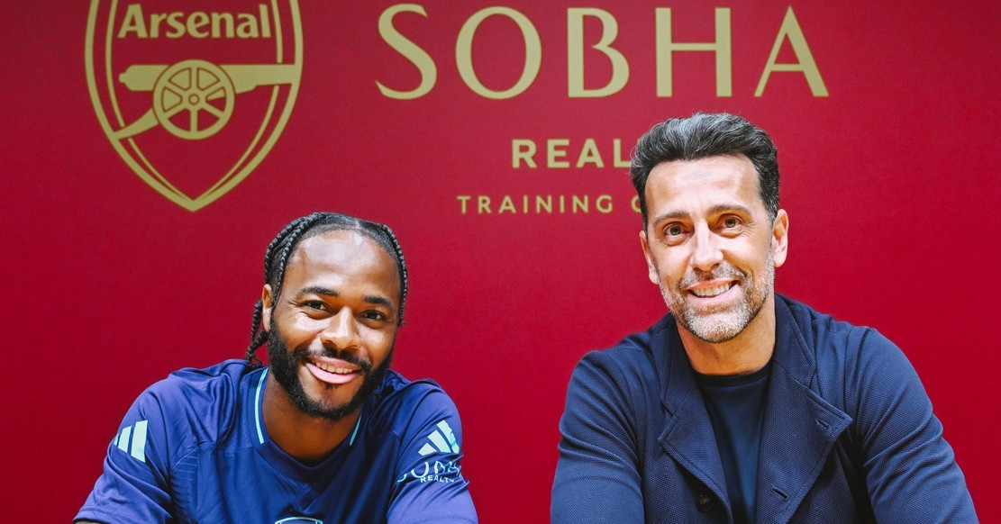 Arsenal hào hứng công bố hợp đồng chuyển nhượng Sterling