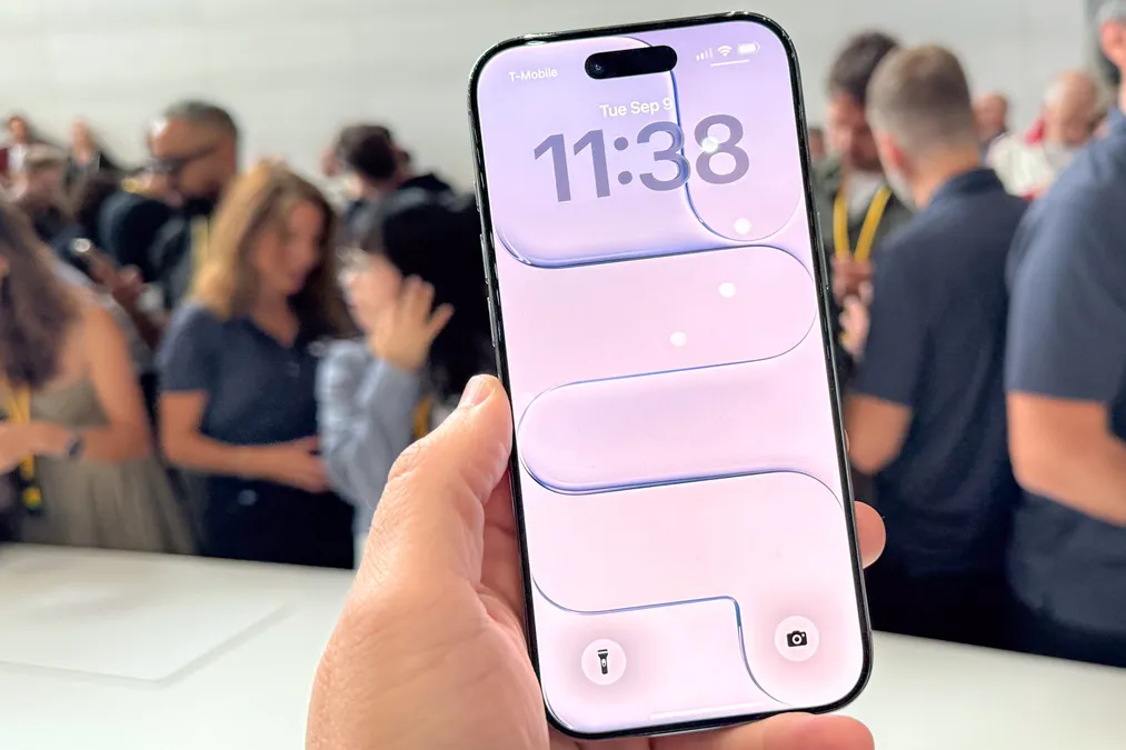 iPhone Air siêu mỏng mang lại điều gì thiết thực cho người dùng?