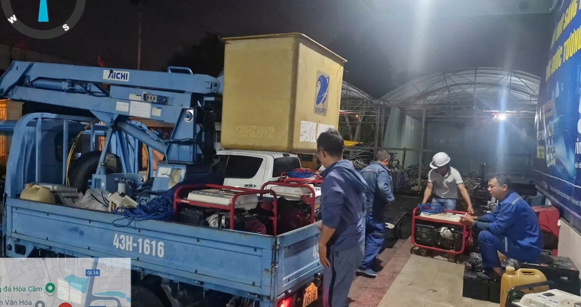 VNPT ‘thắp sáng’ những cuộc gọi bình an trong mưa lũ